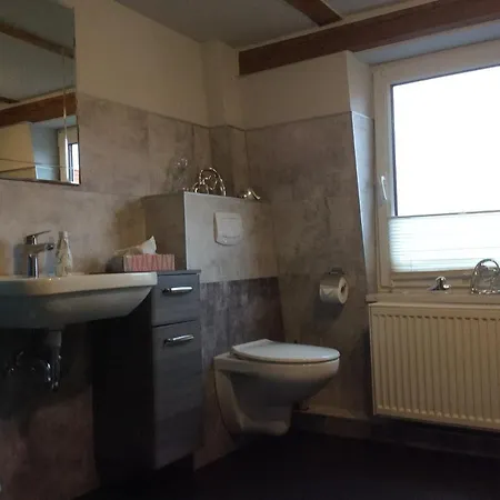 Uwe's Sporthuette