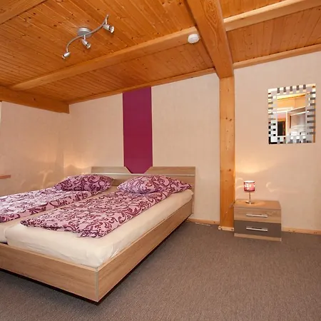 Uwe's Sporthuette Apartment