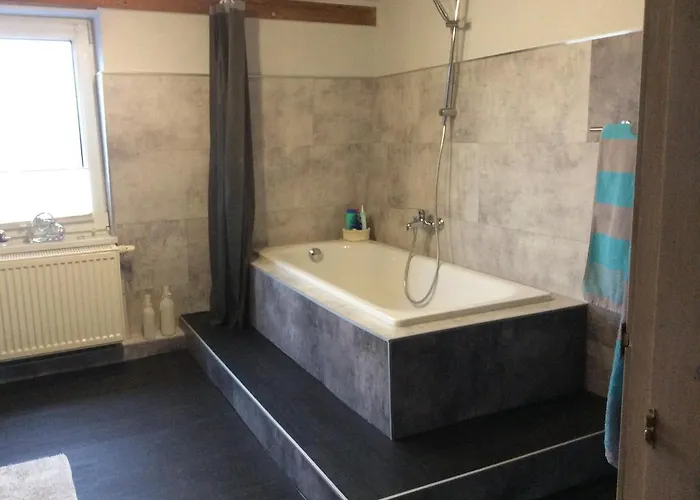 Uwe's Sporthuette Apartment Thale